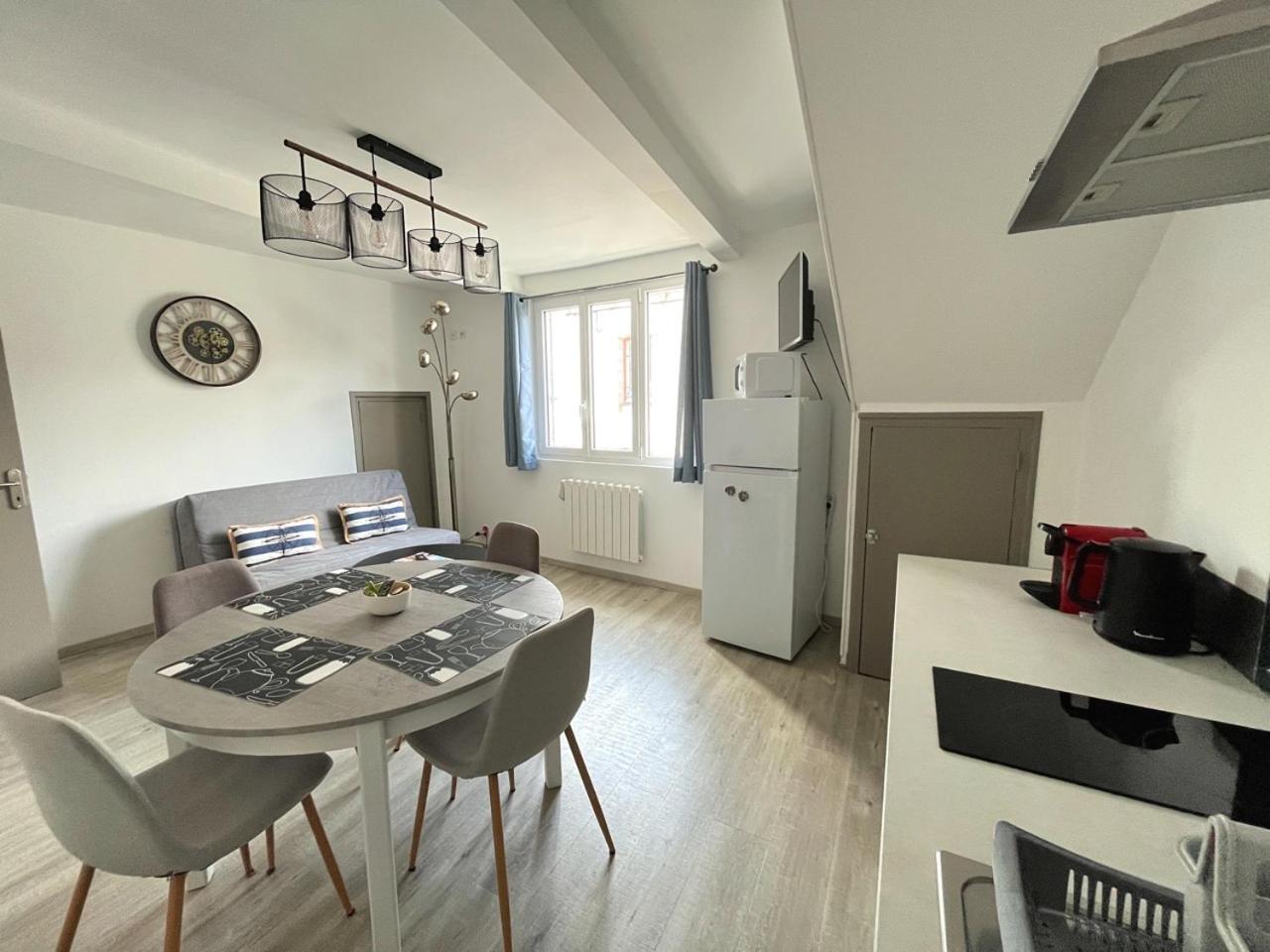 -Avel Mor- T2 2Eme Etage Centre Wifi Apartment Пон-Авен Екстериор снимка